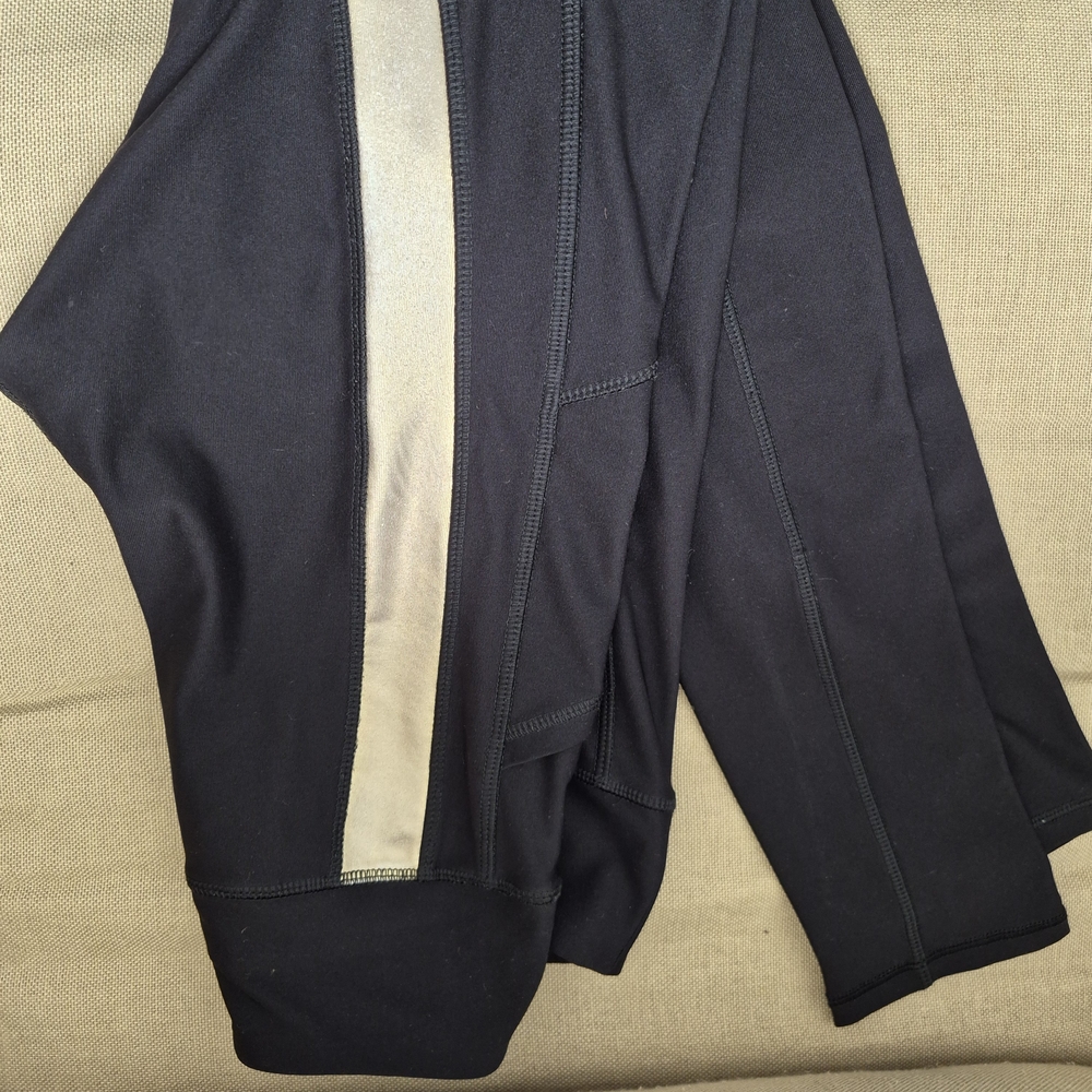 bebe Black and Beige Leggings